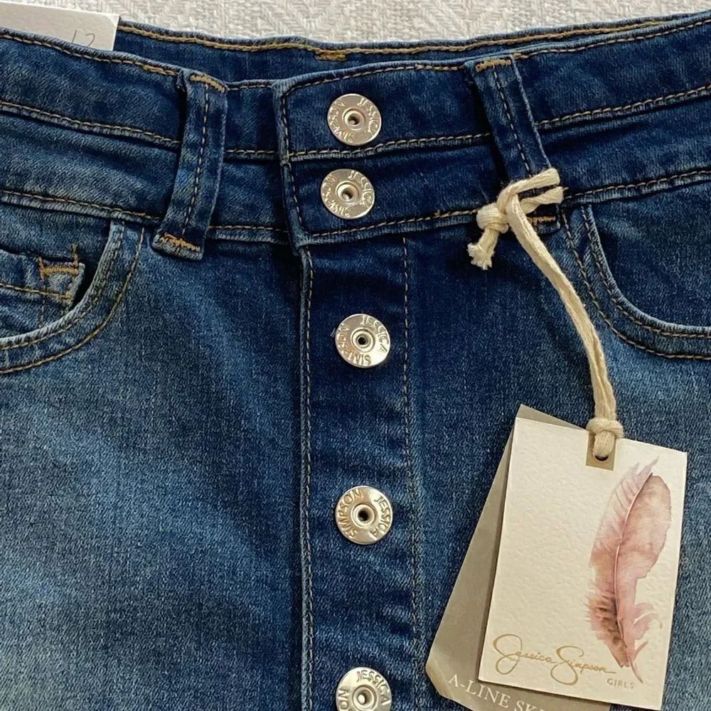 JESSICA SIMPSON Size 12 Mid Rise Denim Skirt - Picture 2 of 6